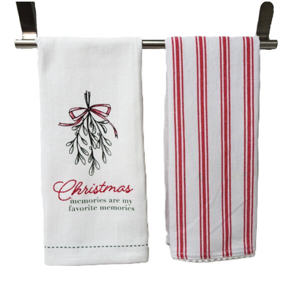Holiday Kitchen Towel Set with Spoon Rest Christmas Memories Are My Favorite - Picture 2 of 2